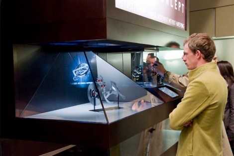 3-innovation-store_holographic-displays-2